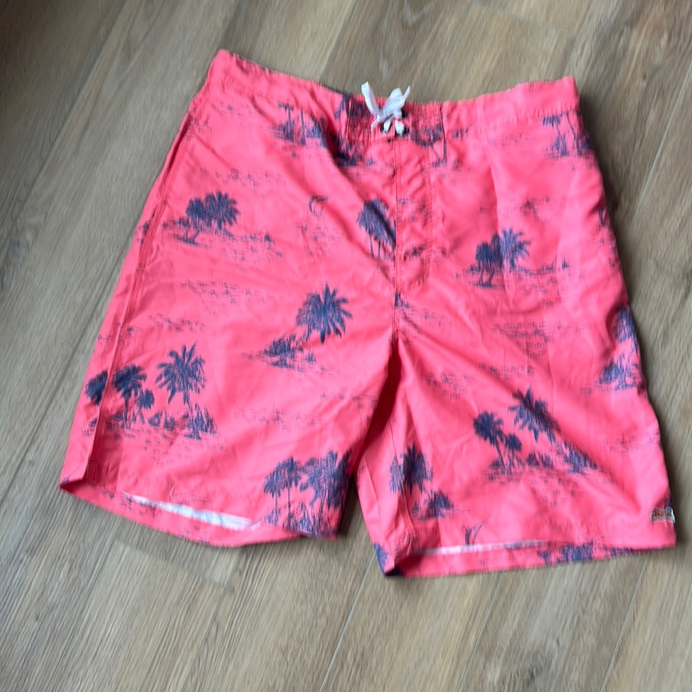 NWT xxl men’s swim trunks.